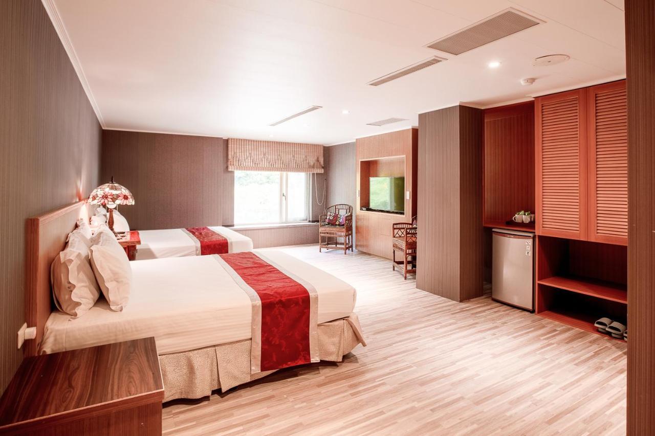 Yufuin Hot Spring Apartment Wulai Exterior foto